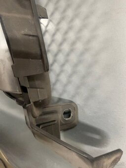 Predná maska Mercedes Benz w205 amg - 4