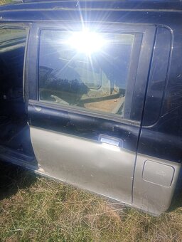Dvere Mitsubishi L200 - 4