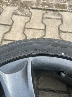 205/45 R16 - 4