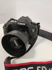 Canon EOS 5D Mark iii - 4