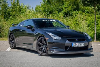 Nissan GT-R 2008 - 4