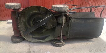 Benzínová kosačka s pojazdom MTD 46 SPBE. - 4