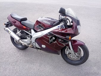 Yamaha FZR 600 genesis - 4