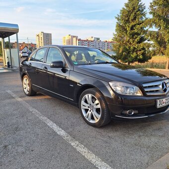 Mercedes benz 180 cdi 115 kw 2010 - 4