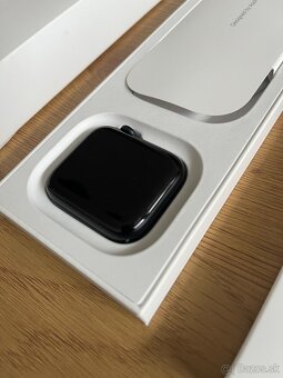 Apple Watch SE 44 - NOVÉ nepoužité - 4