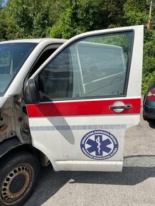 VW T5 kapota, naraznik , svetlo, soferove dvere - 4