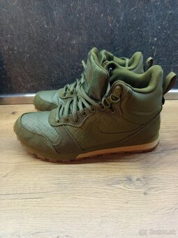 Prechodné dámske Nike topanky - 4