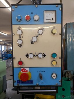 Konzolová fréza FGS 32 - 4