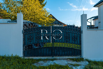 Na predaj 2generačný rodinný dom komplet rekonštrukcia Halič - 4