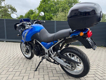 Triumph Tiger 955i - 4