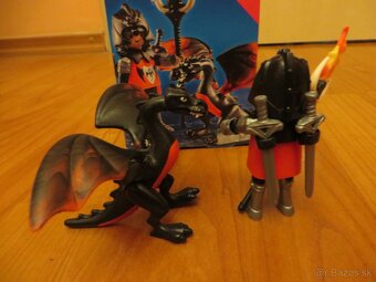 PLAYMOBIL - postavička rytiera s drakom - s krabicou - 4