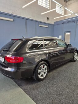 Audi A4 - 4