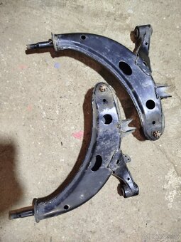 Subaru Forester SF - 4