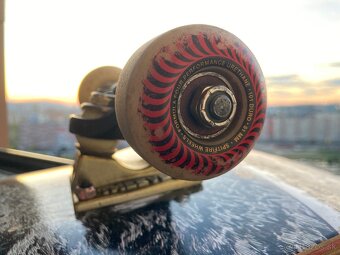 Skladaný Skateboard - 4