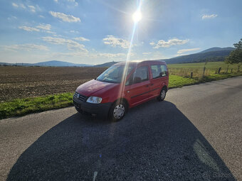 Volkswagen caddy 1,6 benzin 2007 - 4