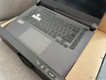 Asus ROG Strix G15 G513RM-HF340 Eclipse Gray - 4