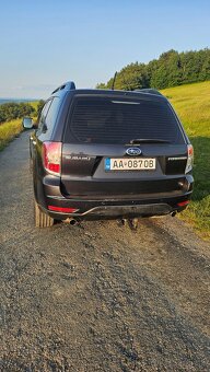 Predám Subaru Forester 2.0 benzin r.v.2011 - 4