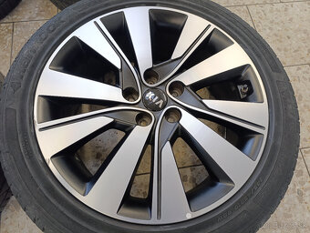 5x114,3 Kia Sportage Sorento - Hyundai Tucson 7,5Jx19 ET50,5 - 4
