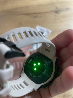 Garmin instinct tundra + remienok +sklo - 4