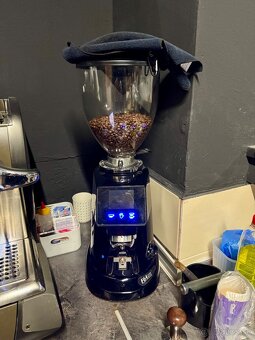 Profi set kavovar Rancilio classe 10 USB 2 + mlyncek - 4