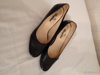 Predám krabicu rôznych vecí. - 4