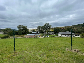 TRA la la - pozemok kde môžeme hneď stavať -dubravská (F616- - 4