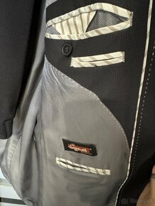 cierny oblek Jamel velkost EU56 1x obleceny - 4