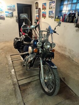 Honda VT shadow - 4