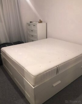 Postel 180x200 Brimnes IKEA - 4