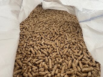 Predám pelety WALDERA - 4