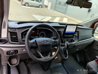 Autokaravan Ford transit custom Nugget - 4