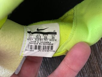 Nike 32 - 4