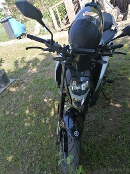 CFMoto 300 NK - 4