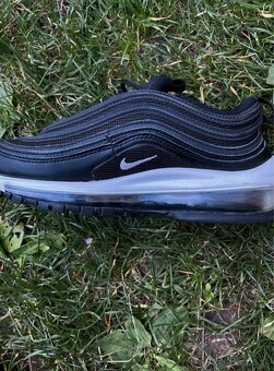 Nike Air Max - 4