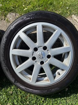 Predám originálne VW alu disky R16 + letné pneumatiky Hankoo - 4