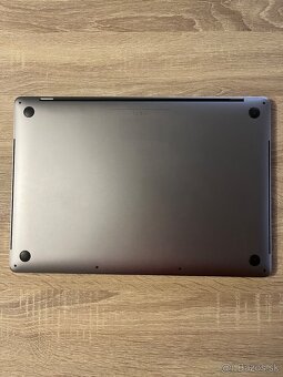 MacBook Pro 15inch 2017 500GB Super stav - 4
