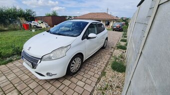 Peugeot 208 1,6hdi stk ek do 11/2026 - 4