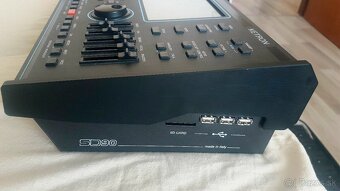 Ketron SD90 profesionálna pracovna stanica pre muzikantov - 4