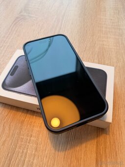 iPhone 15pro v záruke + magsafe kryt + magsafe peňaženka - 4