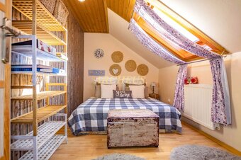 NA PRENÁJOM, PODKROVNÝ 2 IZBOVÝ BYT V RD, 55m2, SOLIVAR - 4