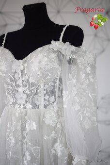 Nové krásne svadobné šaty Fragaria s odnímateľnými rukávmi - 4