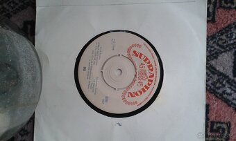 Staré single platne - 4