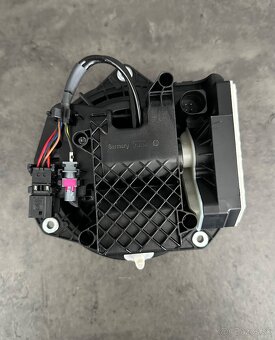 Cúvacia kamera vw passat b8 , arteon , T-rock - 4