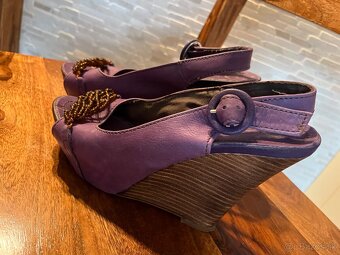 Rozne boty cislo 35 - 4