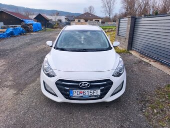 Hyundai i30 II facelift 1.6 CRDi Combi - 4