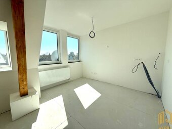 NOVÝ 2 - IZB. PODKROVNÝ BYT (57m2), SENICA, SADOVÁ Ul. - 4