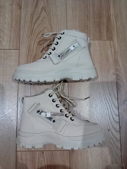 Dievčenské zateplené topánky, velk. 35 - 4