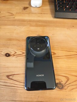 Honor Magic 5 Pro 512gb/12gb - 4