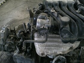 Motor octavia 1 benzín 1,6 74 kW a automatická prevodovka - 4