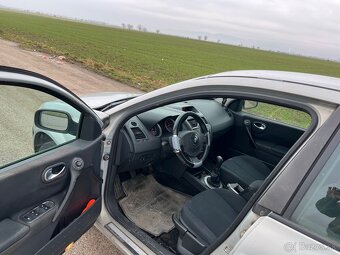 Renault Megane 1,6 benzín r.v.2003 - 4